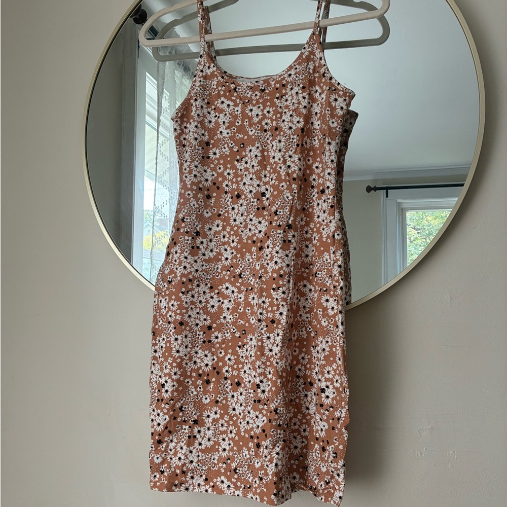 Wild Fable Beige and White mini dress